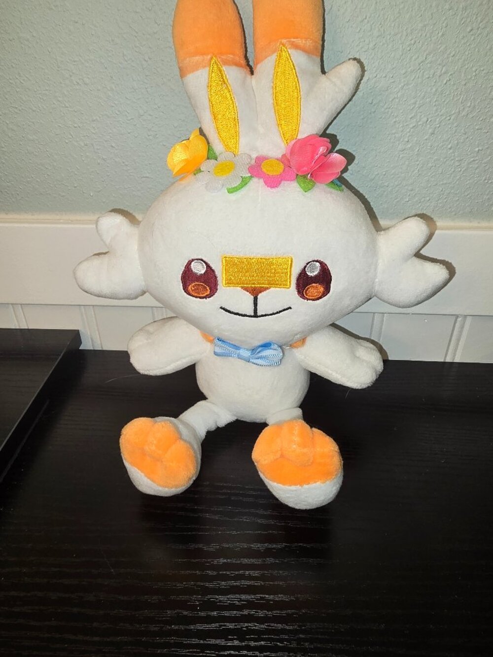 Pokémon Center Scorbunny Plush Spring Easter Flower Crown